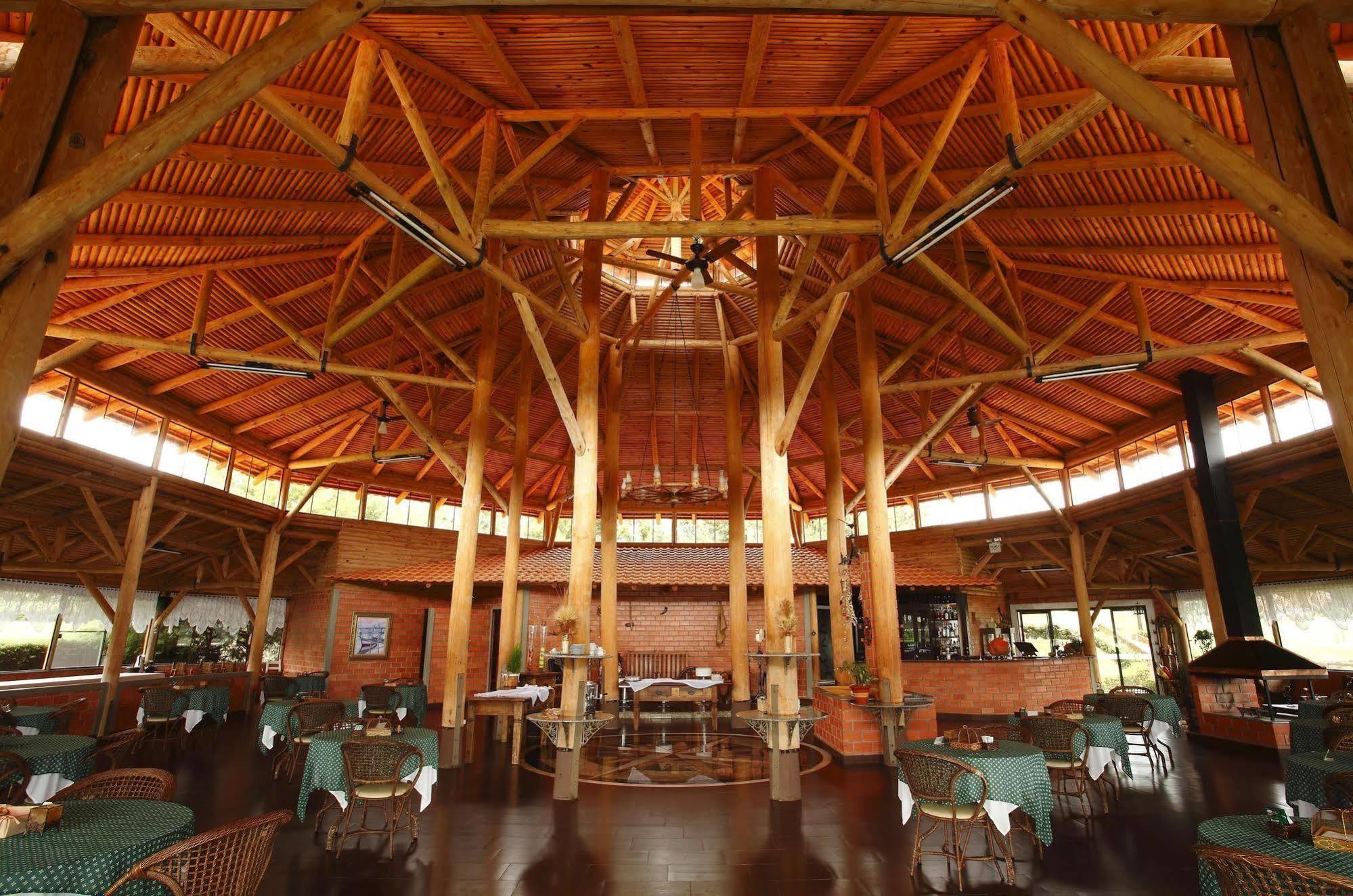 Vira Charme Resort Fernandes Pinheiro Exterior foto